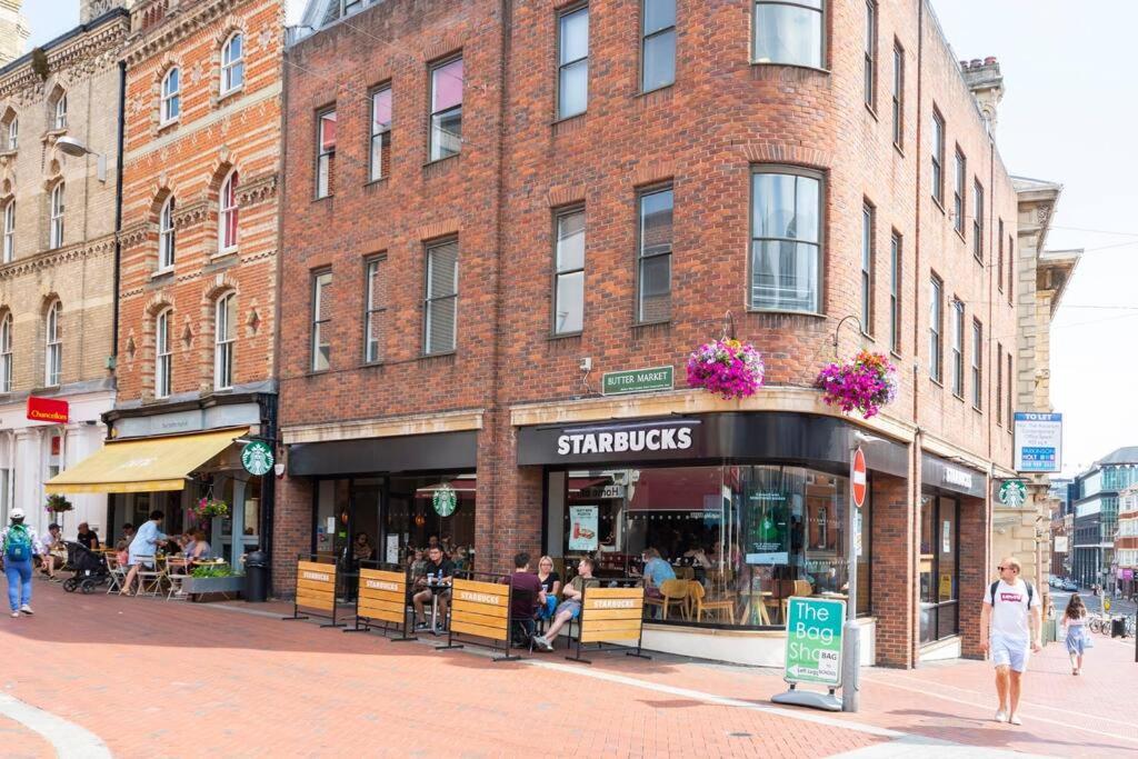 Apartment Charming Flat In The Heart Of Chrl F1 Reading