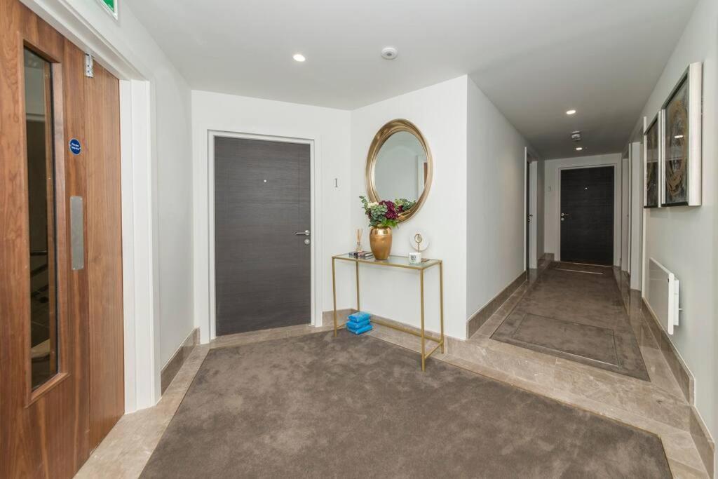 Apartment Charming Flat In The Heart Of Chrl F1 Reading