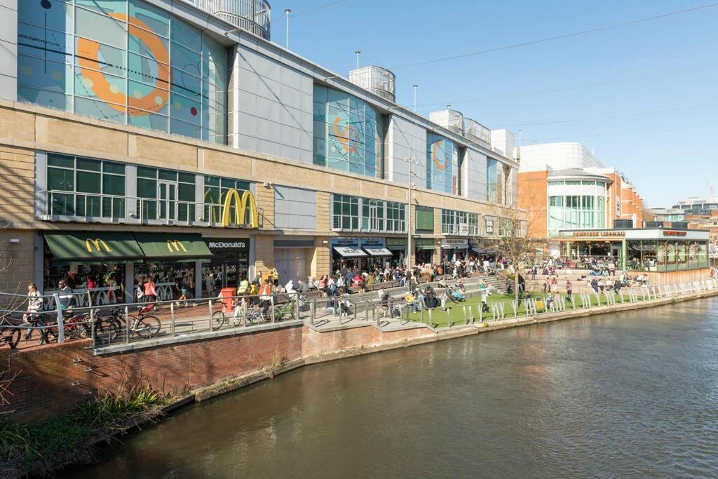 Charming Flat In The Heart Of Chrl F1 Reading