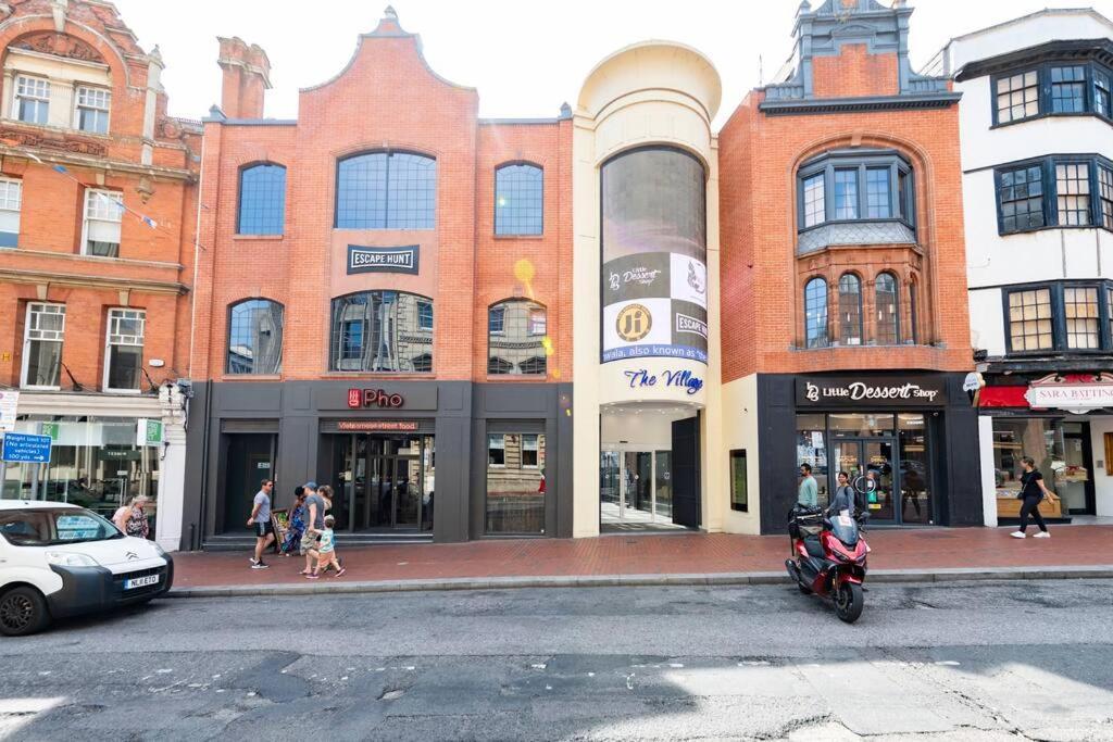 Charming Flat In The Heart Of Chrl F1 *