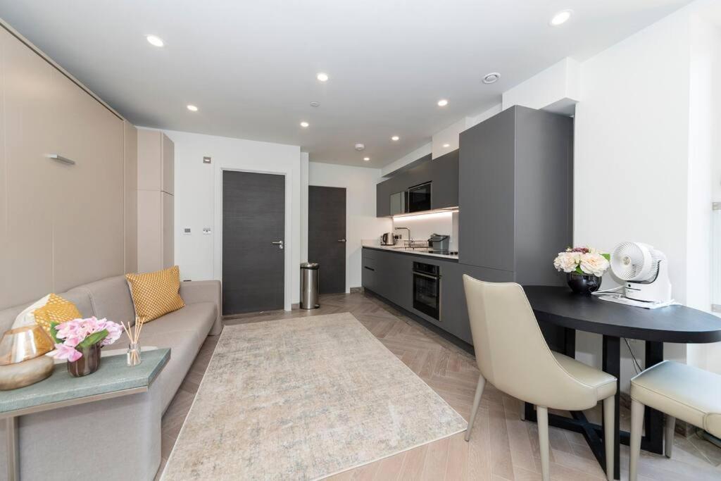 Charming Flat In The Heart Of Chrl F1 Apartment Reading